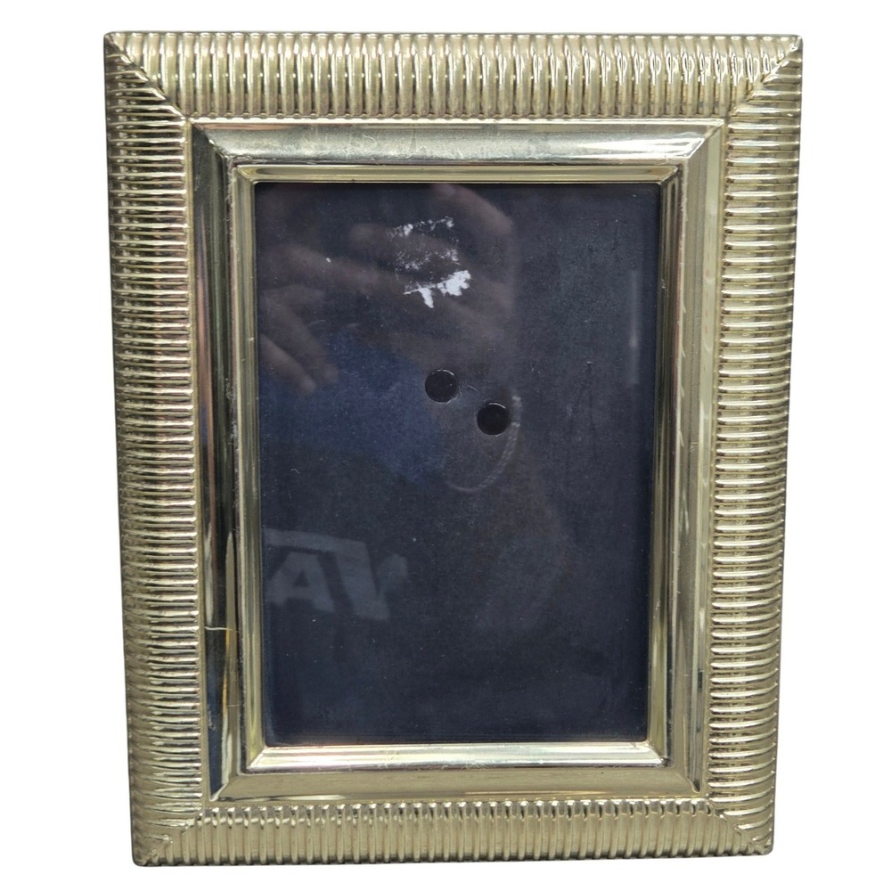 Vintage Gold Tone Textured Reeded Metal Picture Frame 5x7 Tabletop Wall Mount